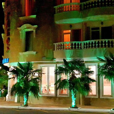 Family Hotel Paros Pomorie Ngoại thất bức ảnh