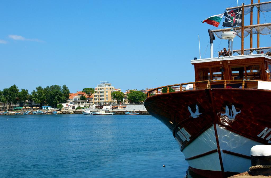Family Hotel Paros Pomorie Phòng bức ảnh